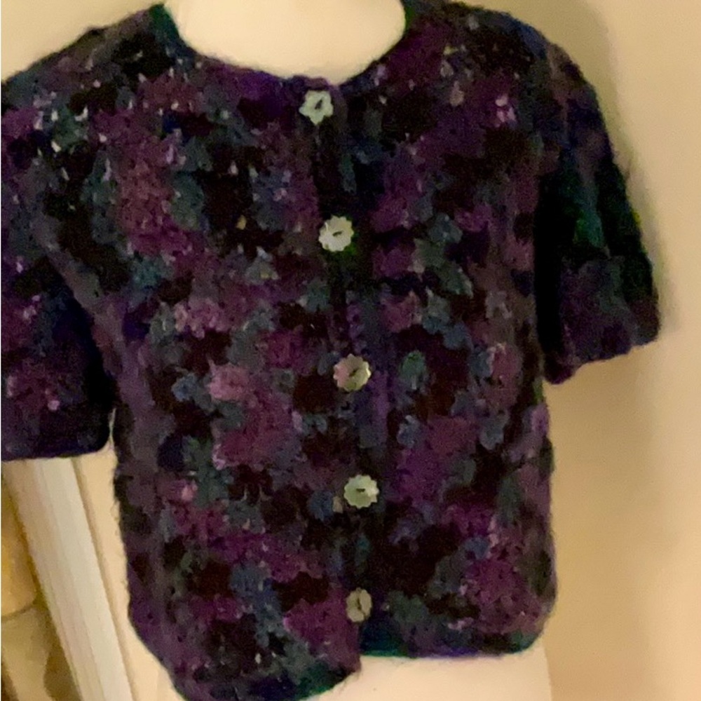 Hand Crafted Knit Crop Style Button Up Short Sleeve Cardigan Medium